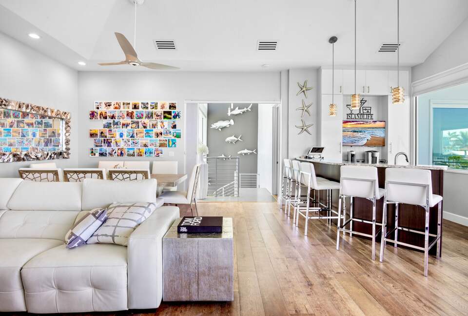 Island Life Villa - 5 Bed at Anna Maria, Florida - Holmes Beach, Florida