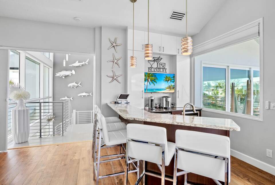 Island Life Villa - 5 Bed at Anna Maria, Florida - Holmes Beach, Florida