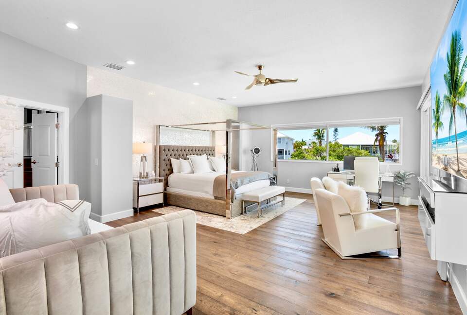 Island Life Villa - 5 Bed at Anna Maria, Florida - Holmes Beach, Florida