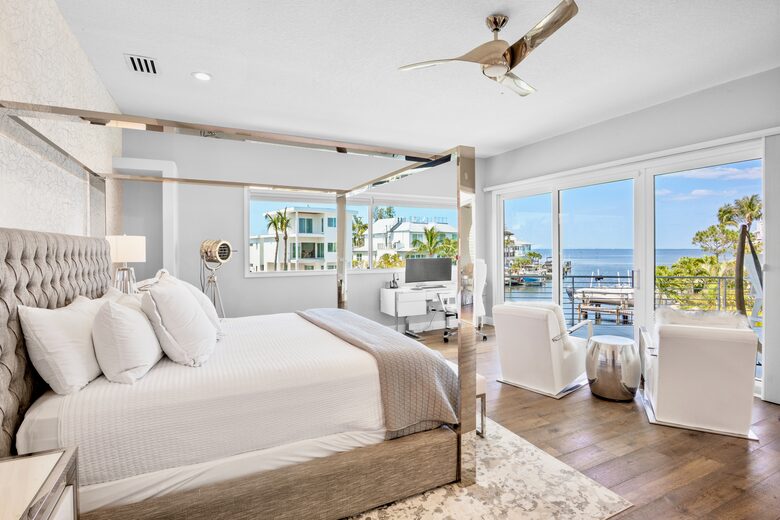 Island Life Villa - 5 Bed at Anna Maria, Florida - Holmes Beach, Florida