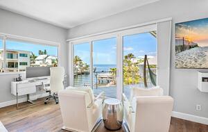 Island Life Villa - 5 Bed at Anna Maria, Florida - Holmes Beach, Florida