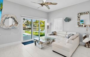 Island Life Villa - 5 Bed at Anna Maria, Florida - Holmes Beach, Florida