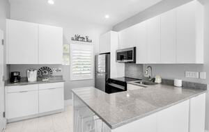 Island Life Villa - 5 Bed at Anna Maria, Florida - Holmes Beach, Florida