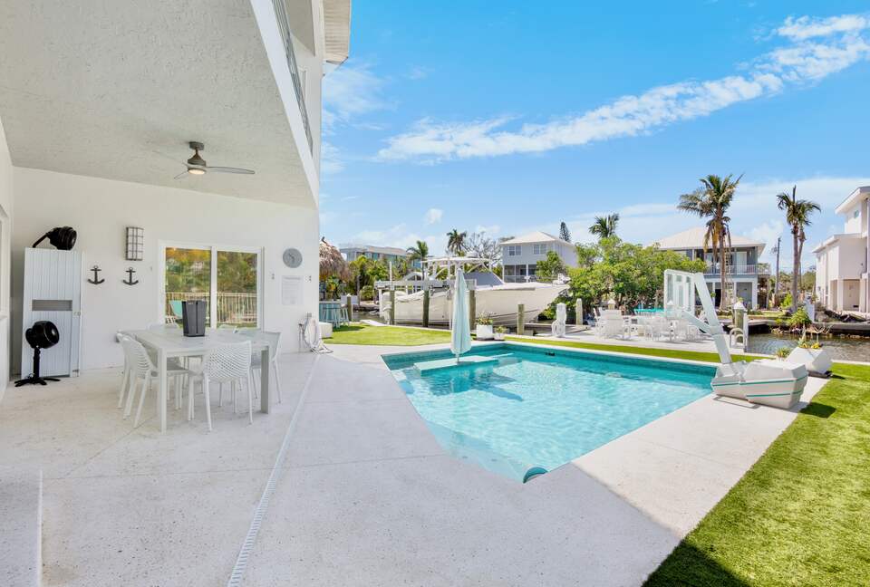 Island Life Villa - 5 Bed at Anna Maria, Florida - Holmes Beach, Florida