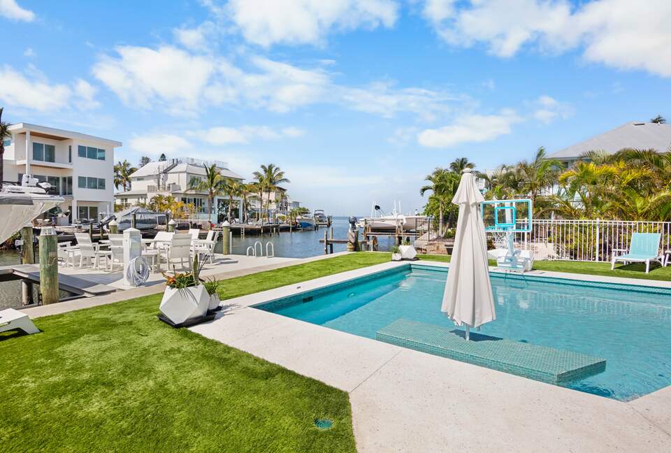 Island Life Villa - 5 Bed at Anna Maria, Florida - Holmes Beach, Florida