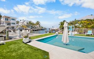 Island Life Villa - 5 Bed at Anna Maria, Florida - Holmes Beach, Florida