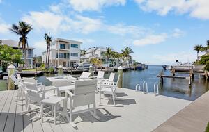 Island Life Villa - 5 Bed at Anna Maria, Florida - Holmes Beach, Florida