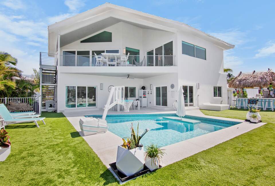 Island Life Villa - 5 Bed at Anna Maria, Florida - Holmes Beach, Florida