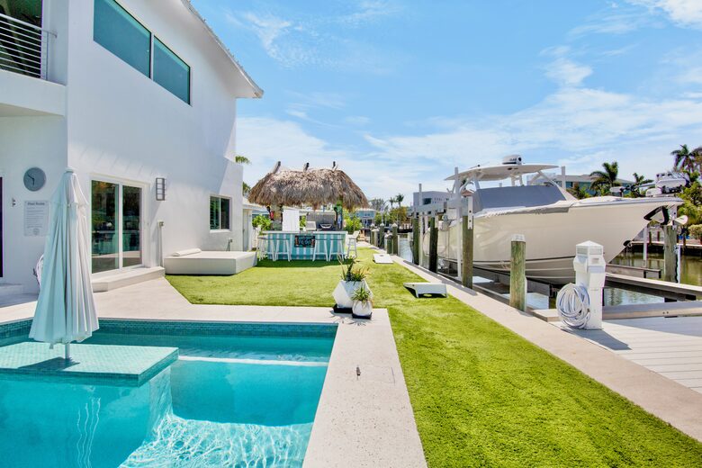 Island Life Villa - 5 Bed at Anna Maria, Florida - Holmes Beach, Florida