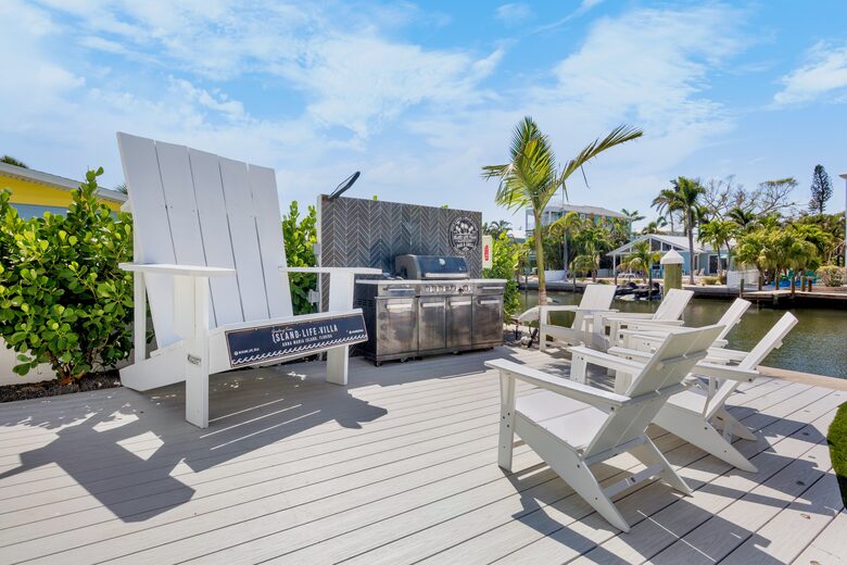 Island Life Villa - 5 Bed at Anna Maria, Florida - Holmes Beach, Florida