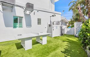 Island Life Villa - 5 Bed at Anna Maria, Florida - Holmes Beach, Florida