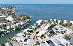 Island Life Villa - 5 Bed at Anna Maria, Florida - Holmes Beach, Florida