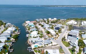 Island Life Villa - 5 Bed at Anna Maria, Florida - Holmes Beach, Florida