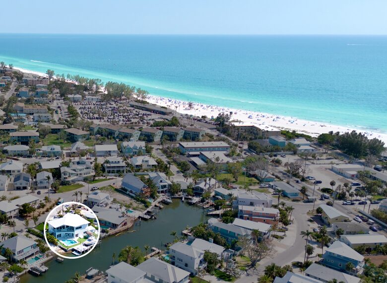 Island Life Villa - 5 Bed at Anna Maria, Florida - Holmes Beach, Florida