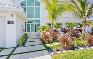Island Life Villa - 5 Bed at Anna Maria, Florida - Holmes Beach, Florida