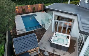 Architectural Retreat with Luxe Outdoor Oasis in Queenstown - Queenstown, New Zealand