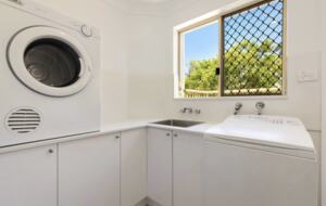 Coastal Family Retreat in the Heart of Byron Bay - Byron Bay, Australia