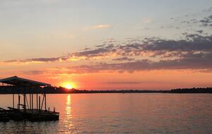 Stylish Lakeside Haven Near Nashville - Old Hickory, Tennessee