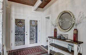 Stylish Lakeside Haven Near Nashville - Old Hickory, Tennessee