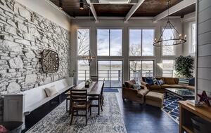 Stylish Lakeside Haven Near Nashville - Old Hickory, Tennessee
