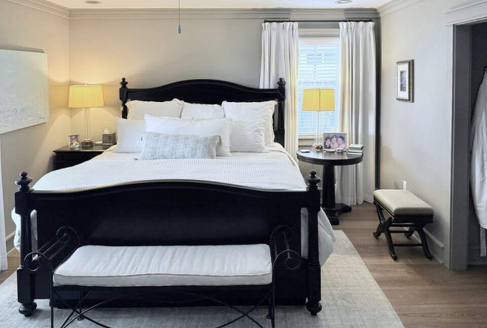 Bayou Sophistication Minutes from the French Quarter - New Orleans, Louisiana