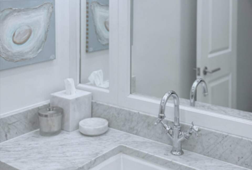 Bayou Sophistication Minutes from the French Quarter - New Orleans, Louisiana