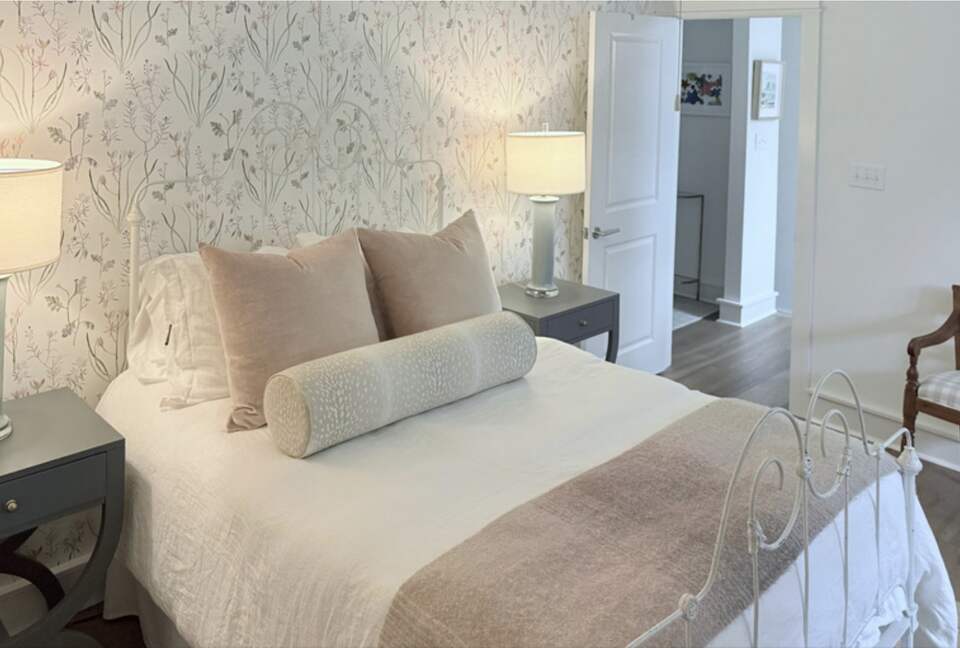 Bayou Sophistication Minutes from the French Quarter - New Orleans, Louisiana