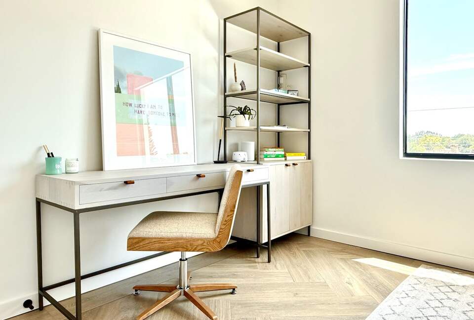 Luxury Urban Retreat Steps from St. Pete’s Dining & Nightlife - St Petersburg, Florida