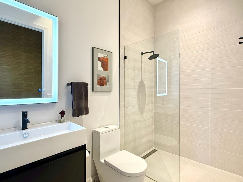 Luxury Urban Retreat Steps from St. Pete’s Dining & Nightlife - St Petersburg, Florida