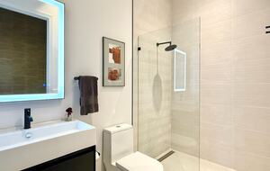 Luxury Urban Retreat Steps from St. Pete’s Dining & Nightlife - St Petersburg, Florida