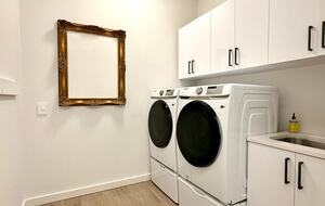 Luxury Urban Retreat Steps from St. Pete’s Dining & Nightlife - St Petersburg, Florida