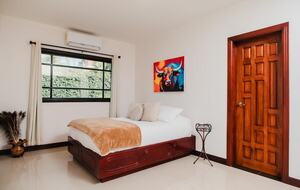 Private Managua Oasis with Sophisticated Outdoor Living - Managua, Nicaragua