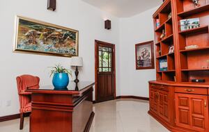 Private Managua Oasis with Sophisticated Outdoor Living - Managua, Nicaragua