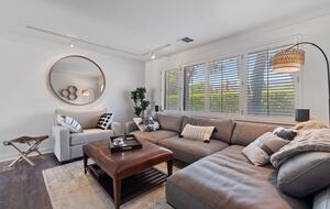 Vineyard Serenity in the Heart of St. Helena, Napa County - St. Helena, California