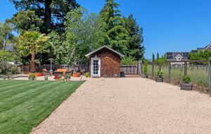 Vineyard Serenity in the Heart of St. Helena, Napa County - St. Helena, California