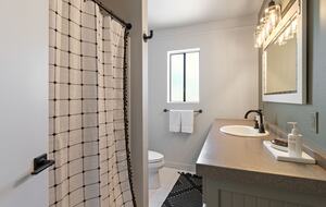 Vineyard Serenity in the Heart of St. Helena, Napa County - St. Helena, California