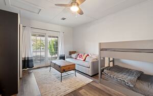 Vineyard Serenity in the Heart of St. Helena, Napa County - St. Helena, California