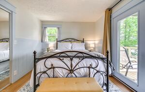 Charming Lakefront Escape with Private Dock & Hot Tub - Waverly, Tennessee