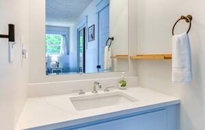 Charming Lakefront Escape with Private Dock & Hot Tub - Waverly, Tennessee