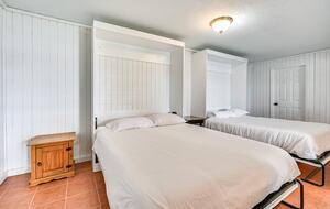 Charming Lakefront Escape with Private Dock & Hot Tub - Waverly, Tennessee