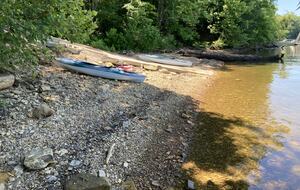 Charming Lakefront Escape with Private Dock & Hot Tub - Waverly, Tennessee