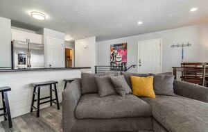 Cozy Mountain Escape 10 minutes from Powder Mountain Ski Resort! - Eden, Utah