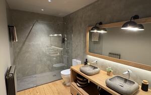 Sophisticated Mountain Retreat with Panoramic Pyrenees Views - Bolvir, Spain