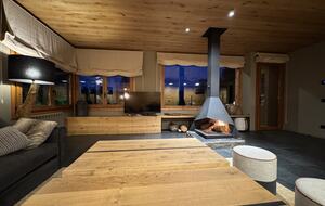 Sophisticated Mountain Retreat with Panoramic Pyrenees Views - Bolvir, Spain