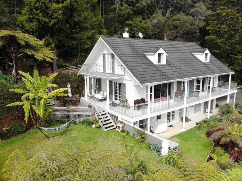 Garden Hideaway in the Heart of Paihia - Paihia, New Zealand
