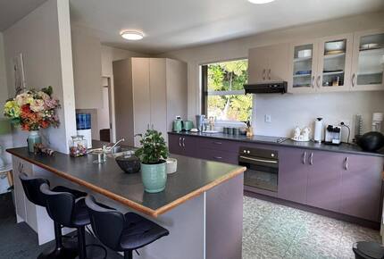 Garden Hideaway in the Heart of Paihia - Paihia, New Zealand