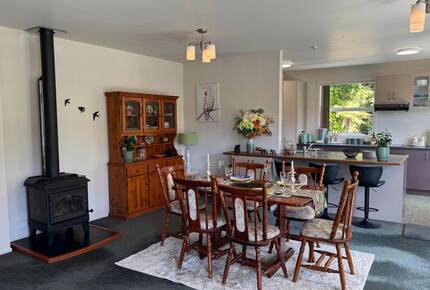 Garden Hideaway in the Heart of Paihia - Paihia, New Zealand