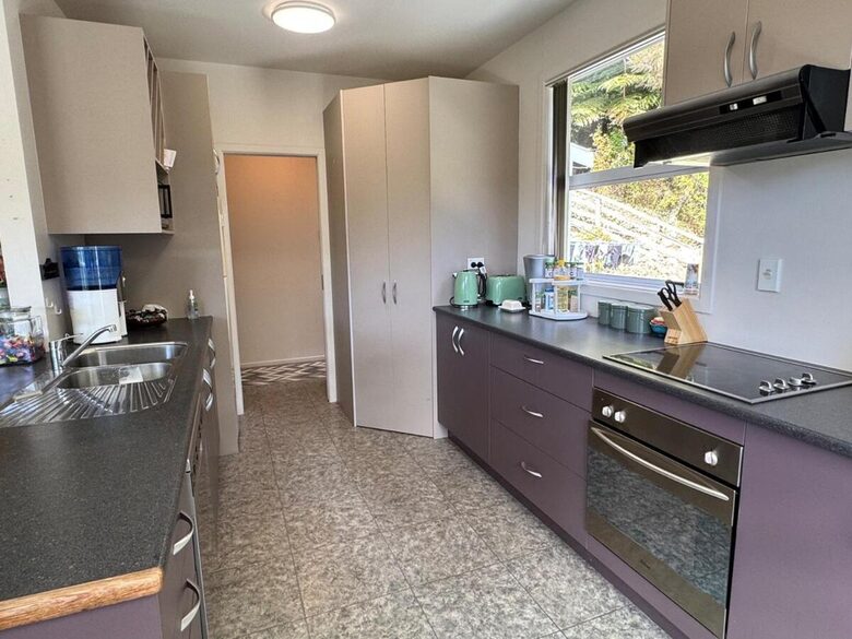 Garden Hideaway in the Heart of Paihia - Paihia, New Zealand