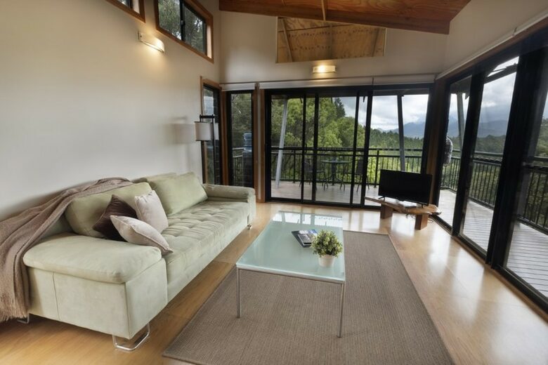 A Sanctuary Among the Slopes of Mt. Wollumbin - Smiths Creek, Australia