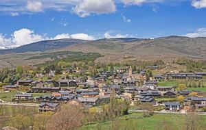 Sophisticated Mountain Retreat with Panoramic Pyrenees Views - Bolvir, Spain